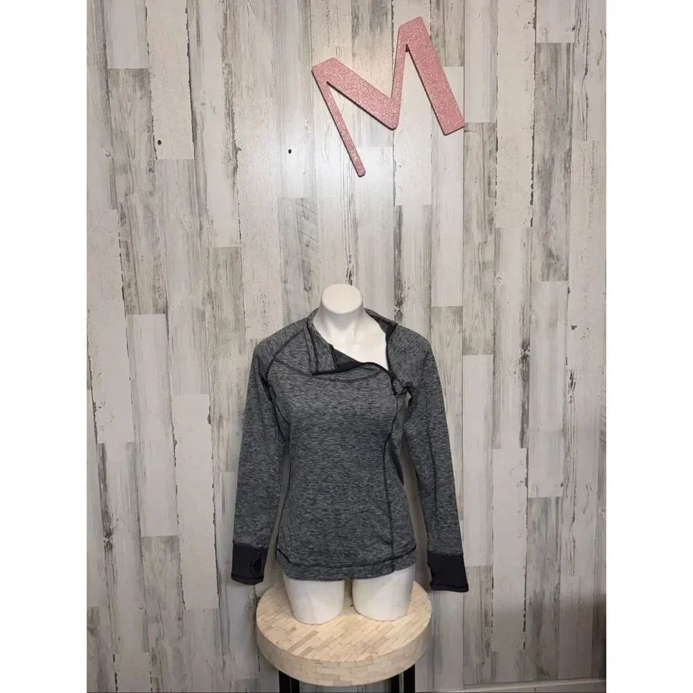 Eddie Bauer Women’s Gray Pullover Activewear Top Size M